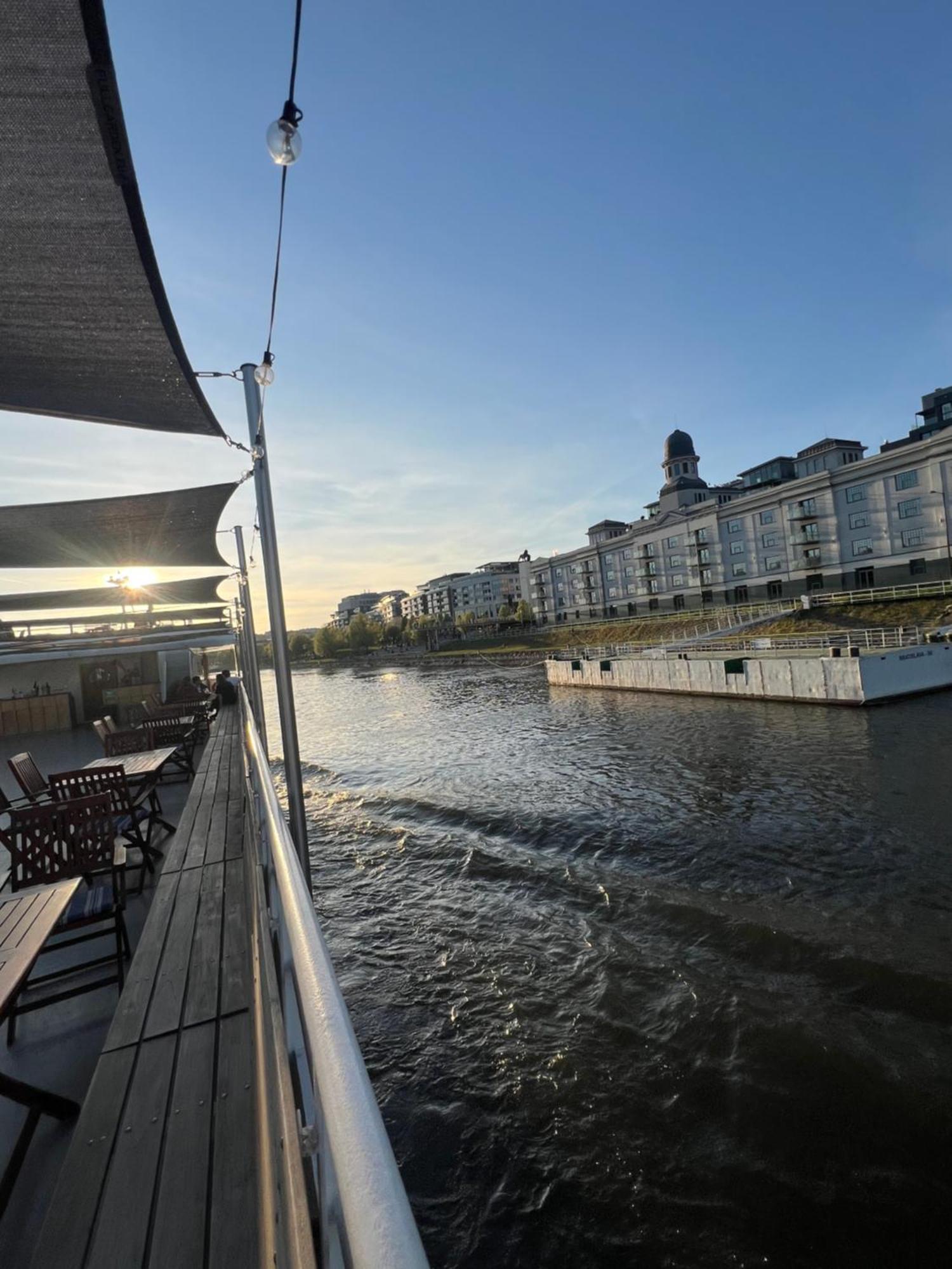 Orient Express Paris-Pressburg By Zazi Apartment Exterior foto